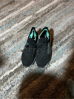 Comfort Knit Women's Sneakers - Black with Teal Accent